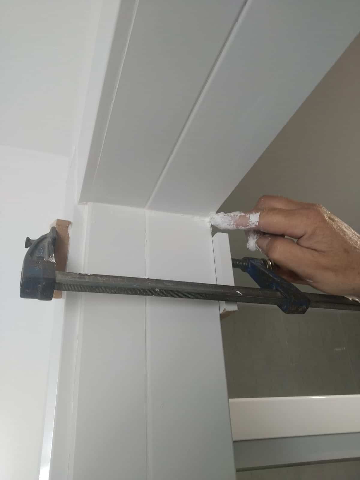 Trabajos carpintero: Instalación de puertas correderas