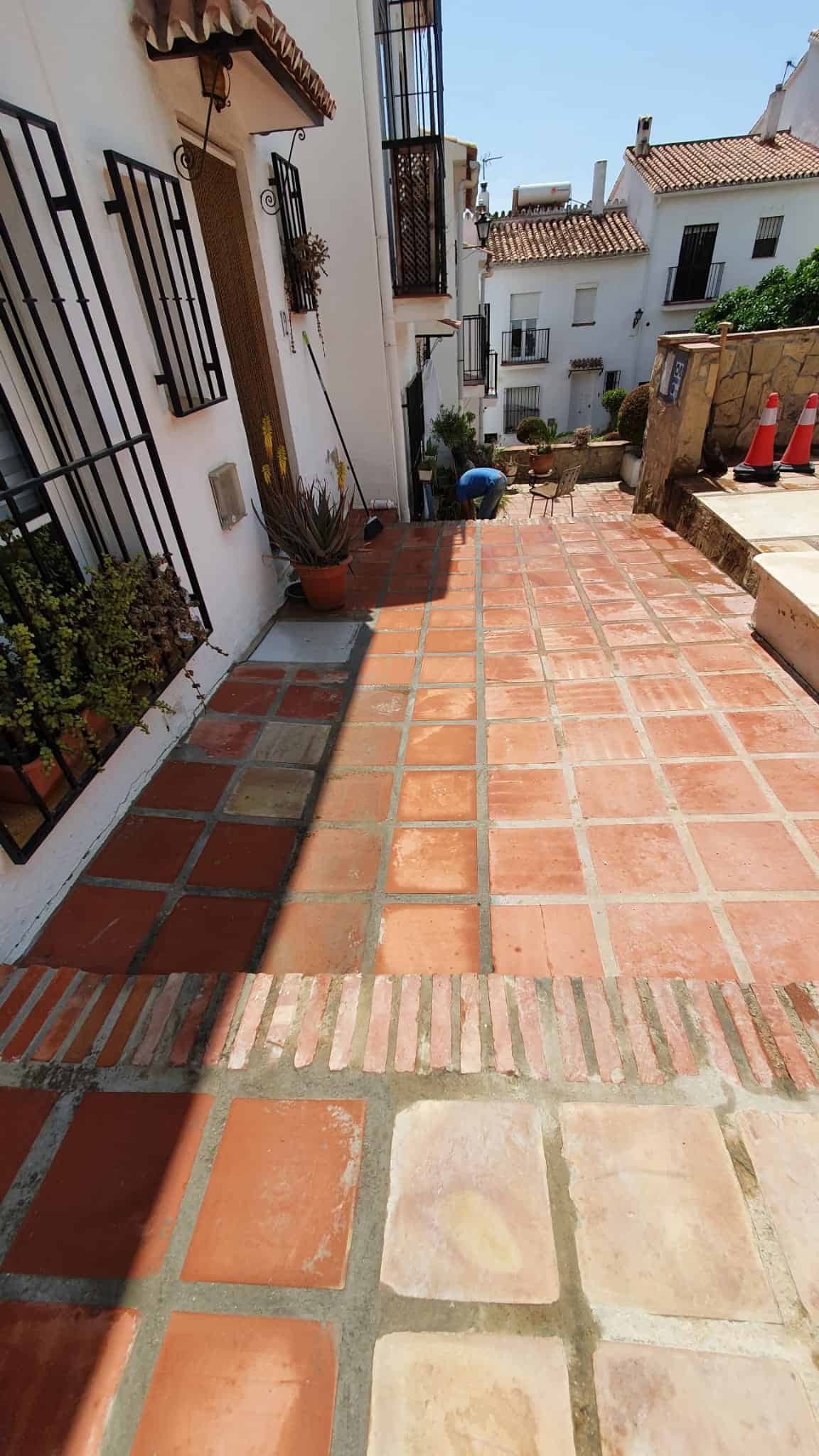 Trabajos de cambio de tuberia de saneamiento