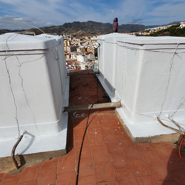 Trabajos de  pintura de fibra de vidrio para amianto